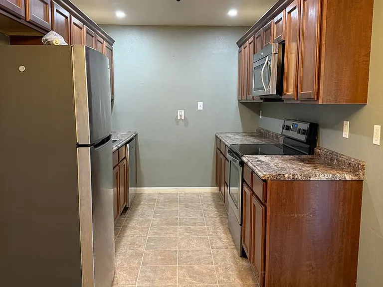 40 Massari Rd — Photo 11
