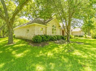 1304 Westmoreland Rd, Desoto, TX 75115
