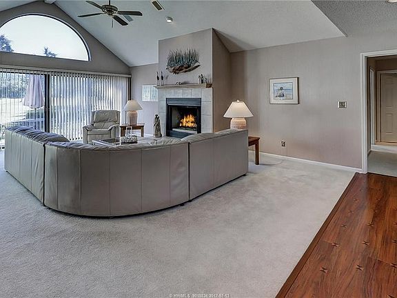 5th image of 8 Deerfield Ct