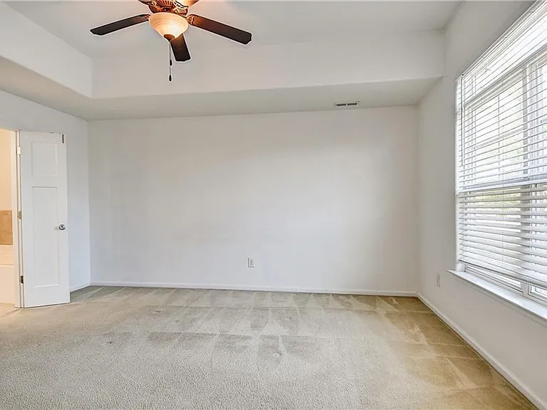624 Foster Ln — Photo 22