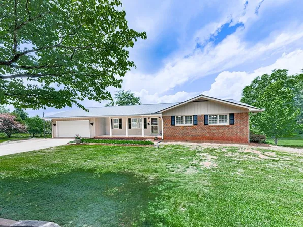 104 Cochran Ridge Rd, Dallas, GA 30157