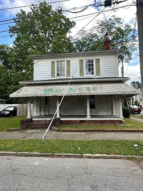 1st image of 212 Grace St