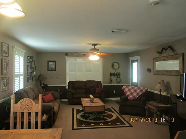 2420 Rowan Burton Rd, Alvin, TX 77511