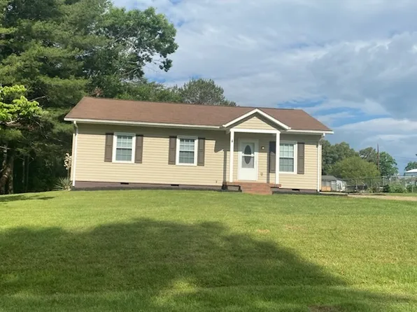 688 Dav Rd, North Wilkesboro, NC 28635