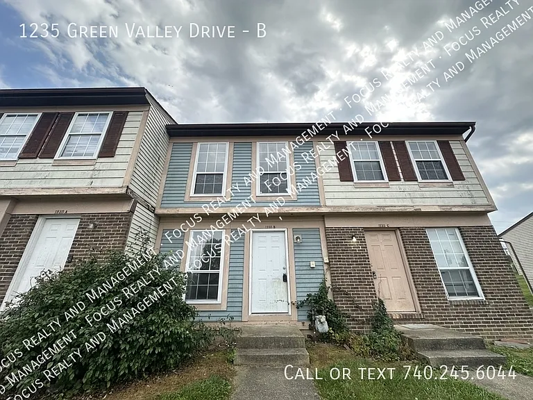 1235 Green Valley Dr #B — Photo 1