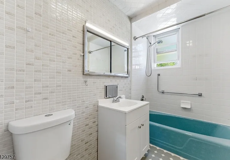 773 Kingsland Ave — Photo 11