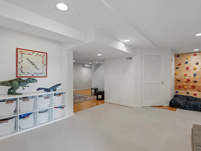 908 Burn Oak Dr — Photo 51