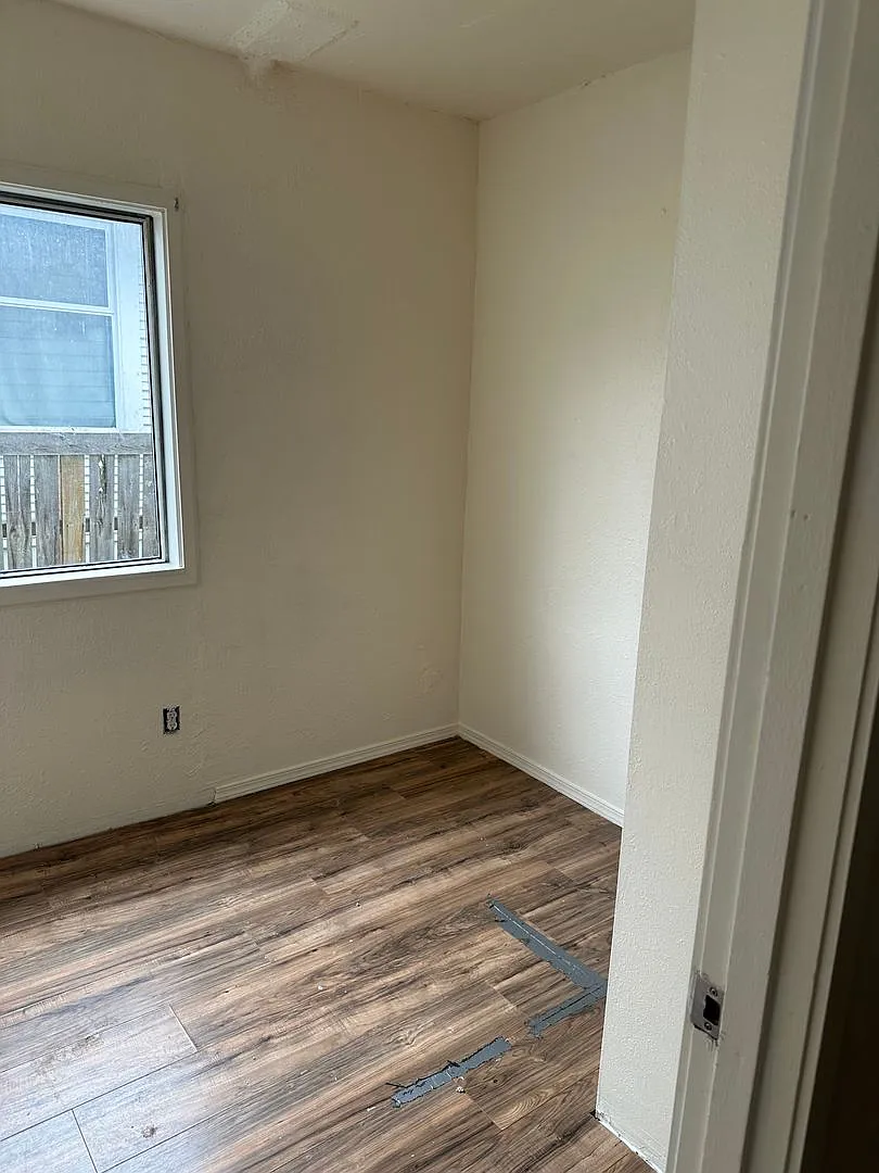 New Moon - 1314 S 2nd- 4 units — Photo 3