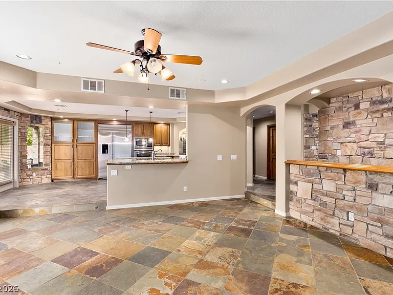 8461 Moondance Cellars Ct — Photo 13