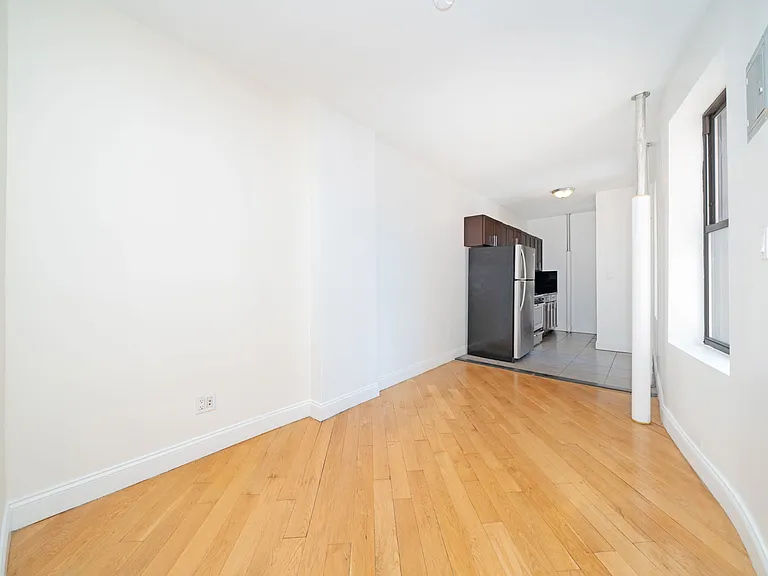 370 Fort Washington Ave #503 — Photo 12