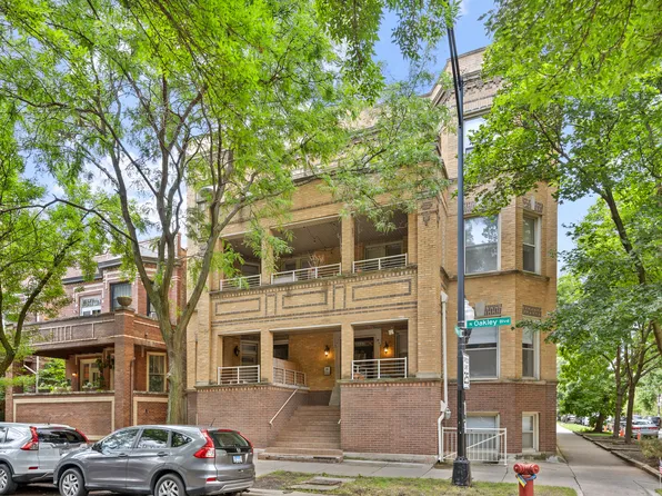 (undisclosed Address), Chicago, IL 60622