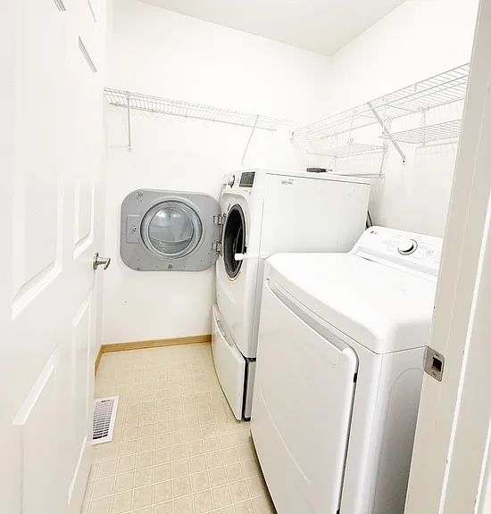 1059 NW Gladiola Ct — Photo 16