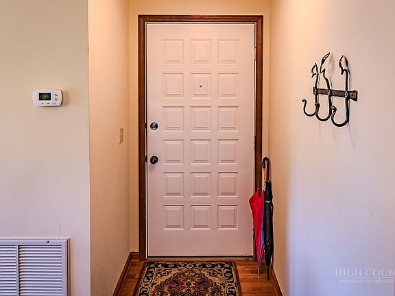 3rd image of 245 Evergreen Drive #4 Chestnut