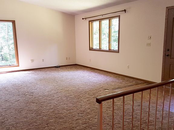 living room/kitchen/dining