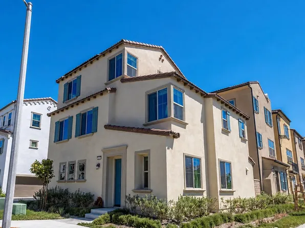 2262 Rose Garden Ct, Upland, CA 91786