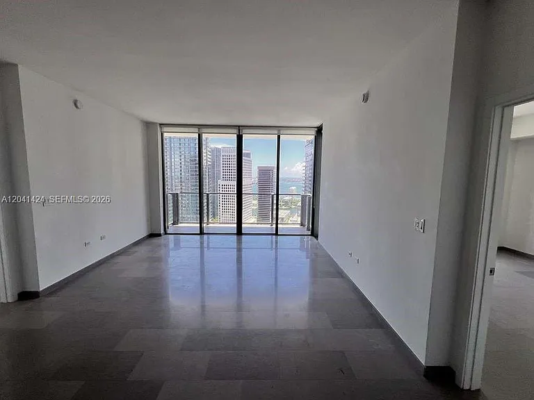 88 SW 7th St #3309 — Photo 2