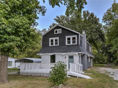 719 S Brookside Ave, Independence, MO, 64053