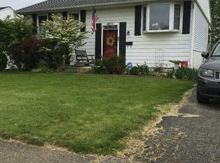 4677 Arnold Ave, Columbus, OH