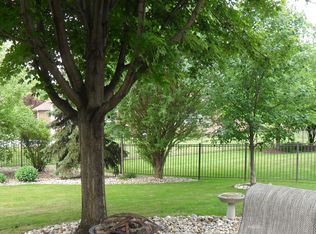 19828 Middle Brook Dr, Macomb, MI 48044