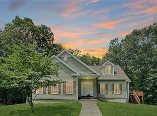 12 Old Farm Rd, East Stroudsburg, PA 18302