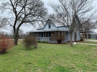 506 N Gowdy St, Whitewright, TX 75491