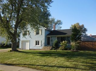 3368 Dickens Rd, Blasdell, NY 14219