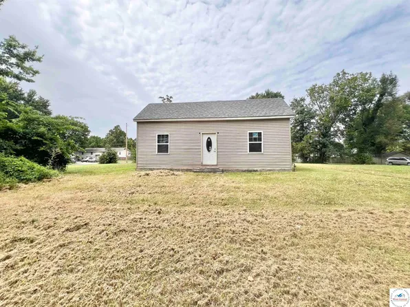 1216 S Lamine Ave, Sedalia, MO 65301