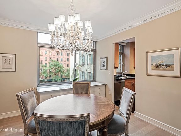 3rd image of 99 Jane St APT 4K