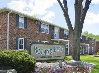 1168 Roland Ln APT 1, Green Bay, WI 54303