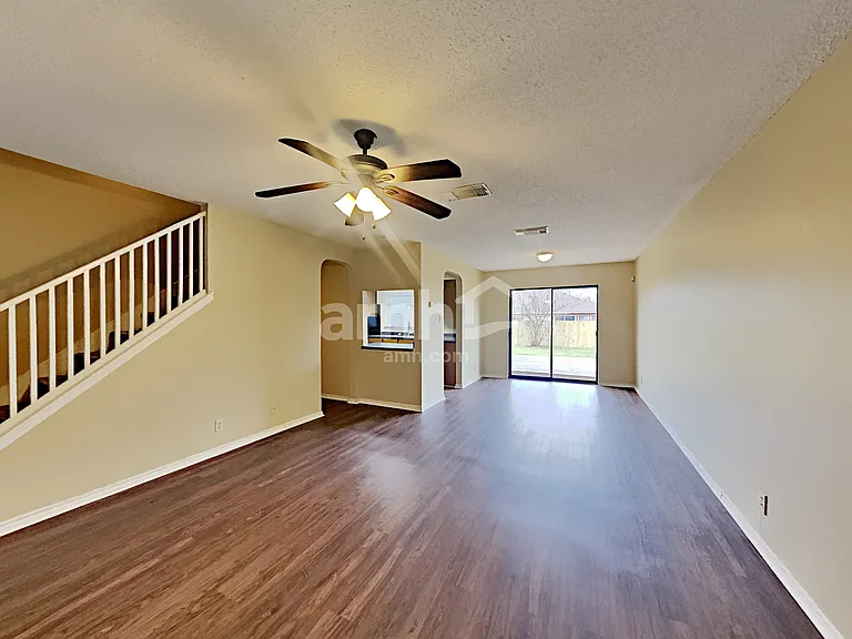 7810 Dueling Oak — Photo 8