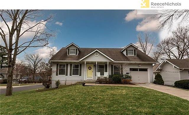 Dream Big! Large 3 bed (4th non conforming) 3  bath 3+ garage on a generous corner lot.