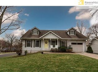 6511 W 74th St, Overland Park, KS 66204