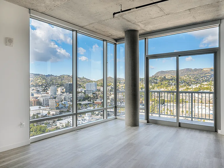 Hollywood Hills View North