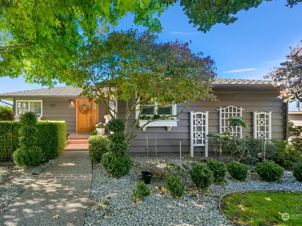 612 Briar Road, Bellingham, WA 98225