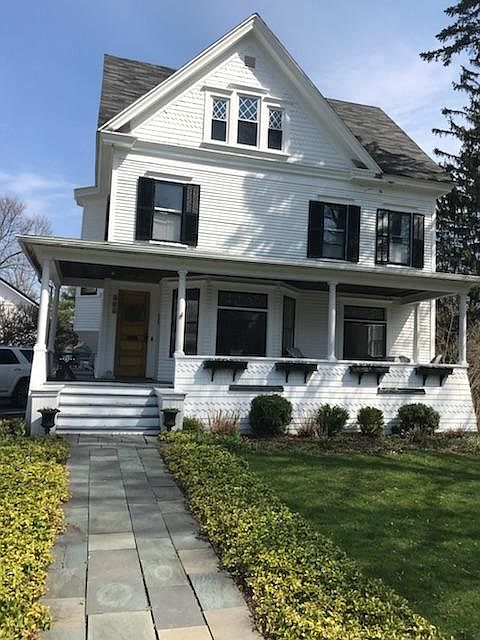 1st image of 303 Elm St