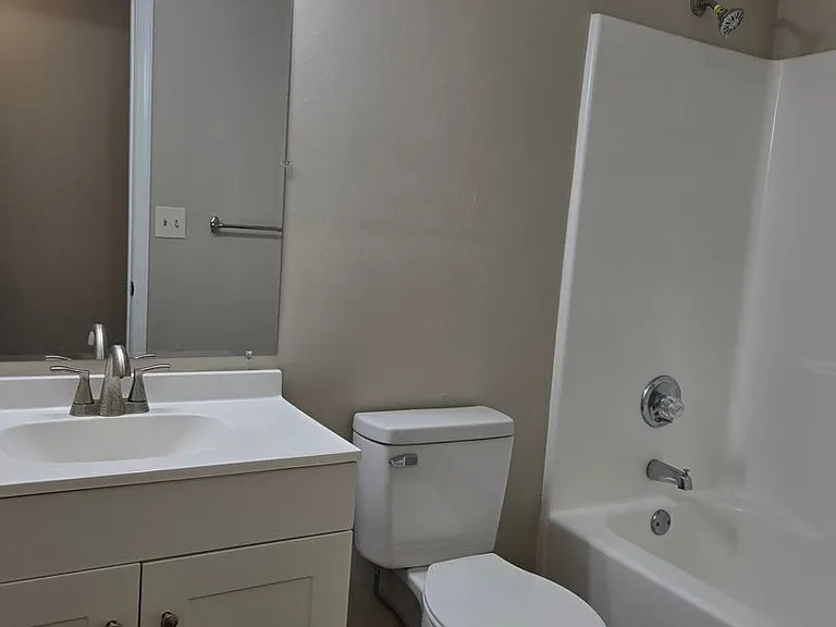 1937 Monument Dr — Photo 18
