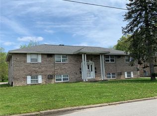 321 Kendall Ave, Campbell, OH