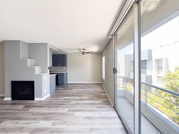 5th image of 4077 Tujunga Ave APT 202