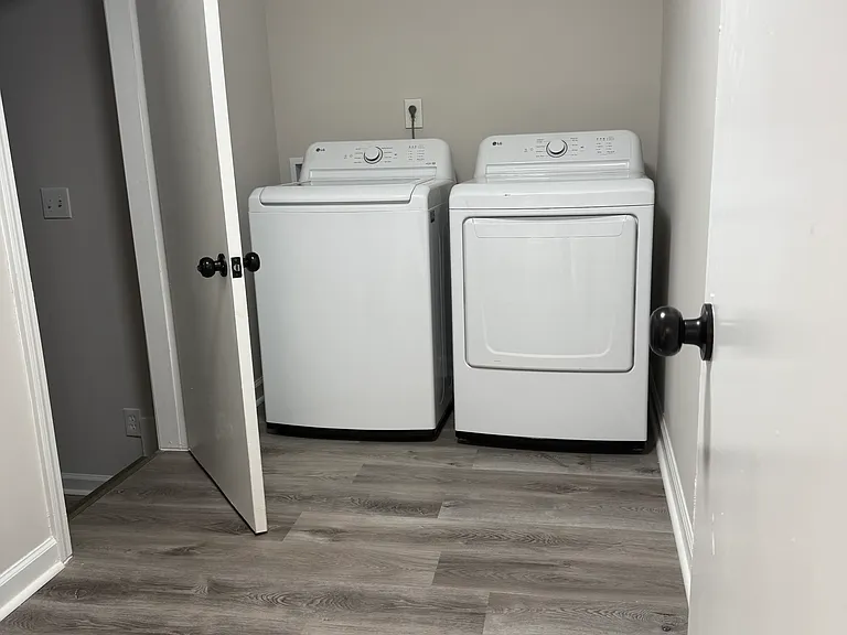 Large capacity washer and dryer