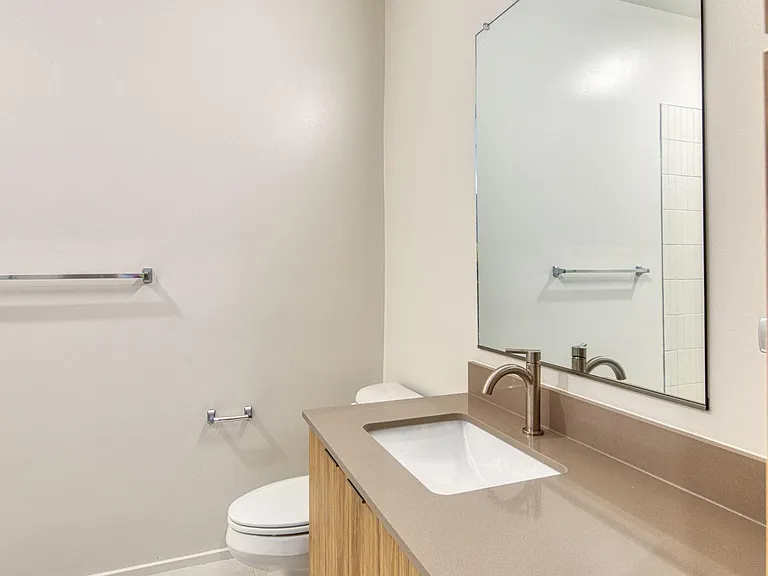 Sleek Countertops