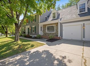 500 Midsummer Dr, Gaithersburg, MD 20878
