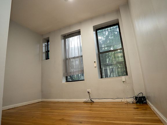 5th image of 306 Jefferson St #2F