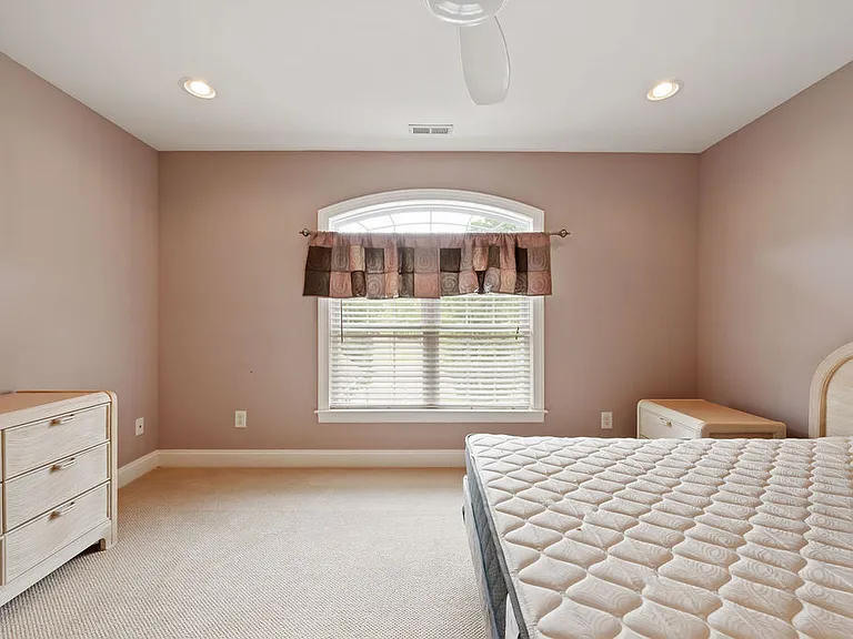 2701 Logan Estates Run — Photo 26