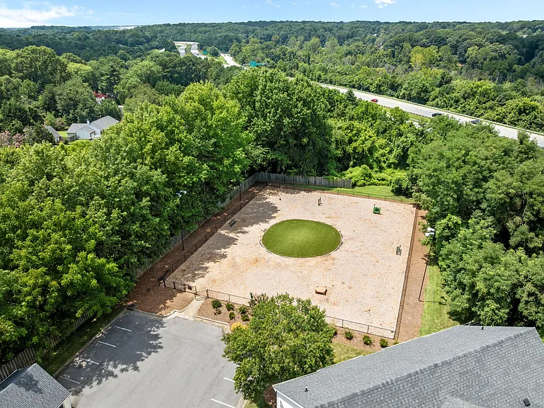 Heights at New Garden — Photo 33