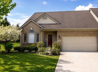 7011 Chase Run Ln, Flushing, MI 48433