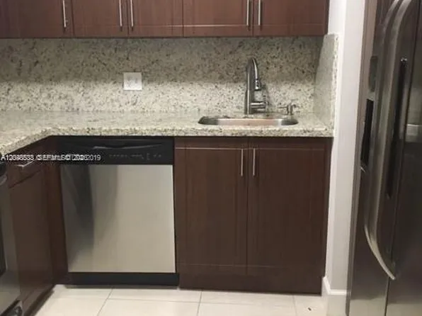 7975 SW 86th St, Miami, FL
