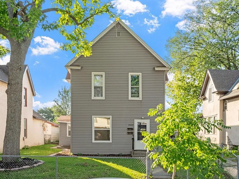 2922 Tyler St NE #1 — Photo 1