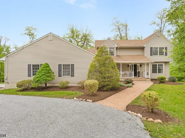 534 Berrywood Ln, Bridgewater Twp., NJ 08807