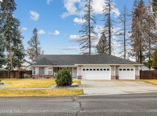 9331 N Drawbridge Ct, Hayden Lake, ID 83835