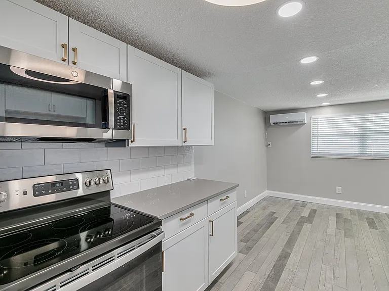 13496 W Rena Dr #1 — Photo 12